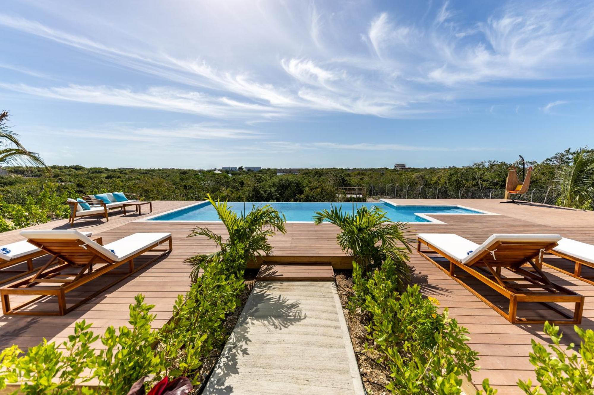 Jade I Long Bay Retreat I Luxury Stay Near Grace Bay & Long Bay Beach ภายนอก รูปภาพ